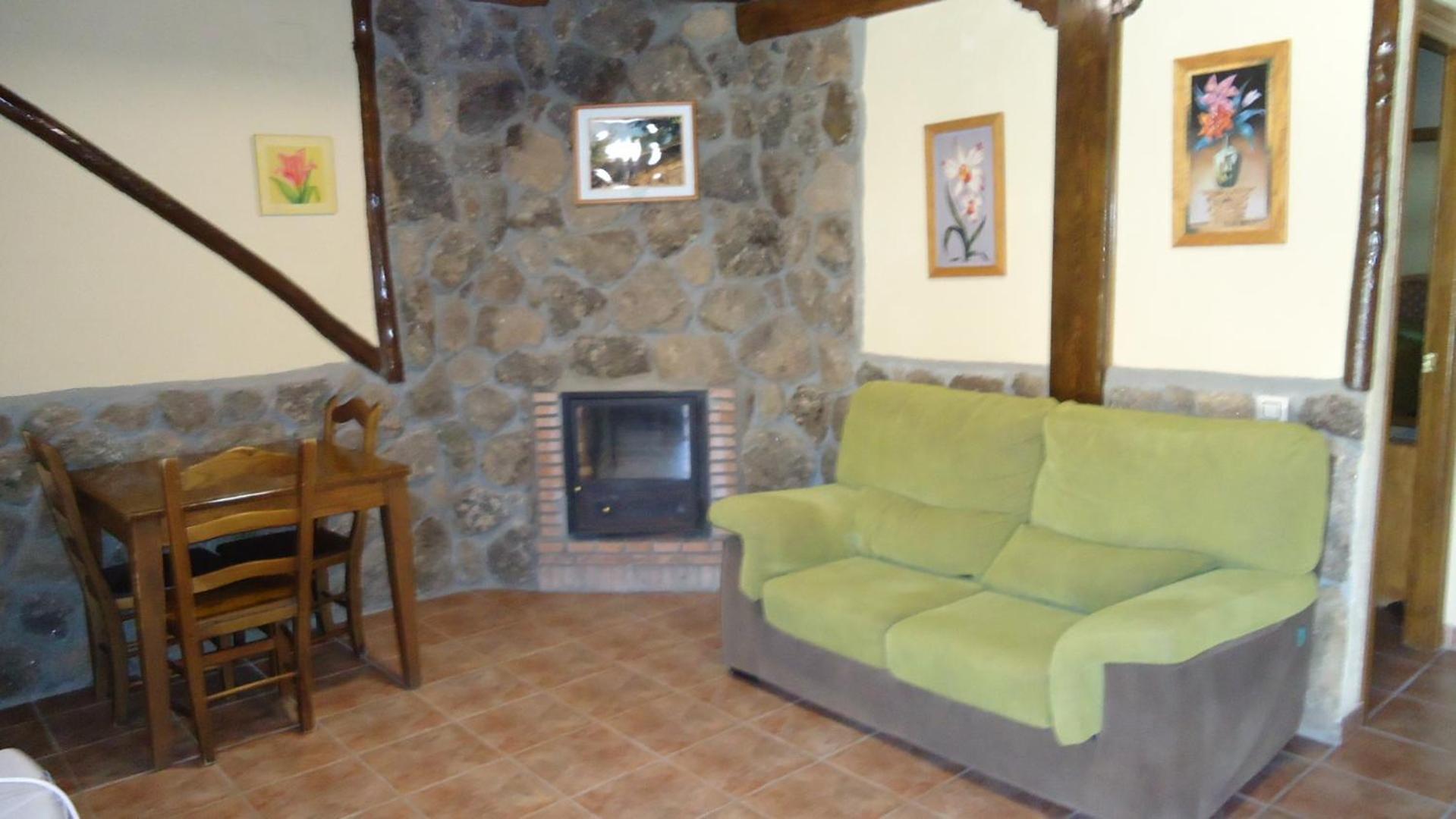Complejo Rural Los Chozos Valle Del Jerte Bilik gambar