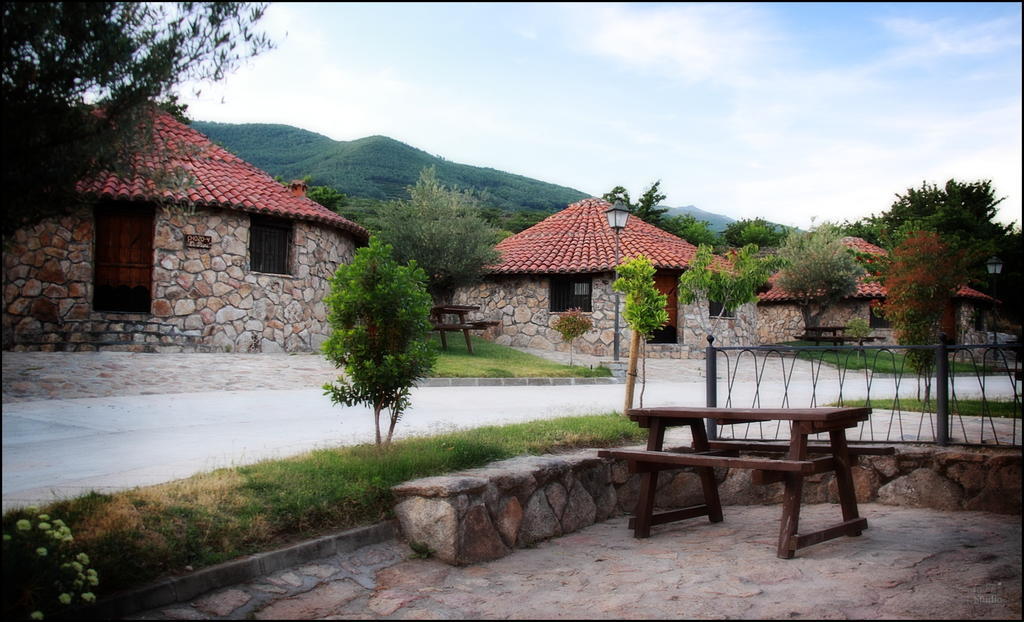 Complejo Rural Los Chozos Valle Del Jerte Bilik gambar